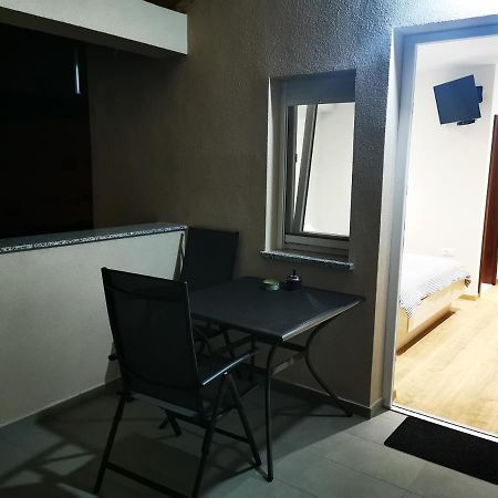 Studio Apartman Rosa Lägenhet Zaton  Exteriör bild